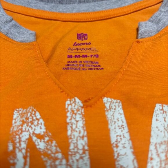 NFL Team Apparel | Denver Broncos Jr Girl's Long Sleeve T-Shirt ( M) - Picture 6 of 6